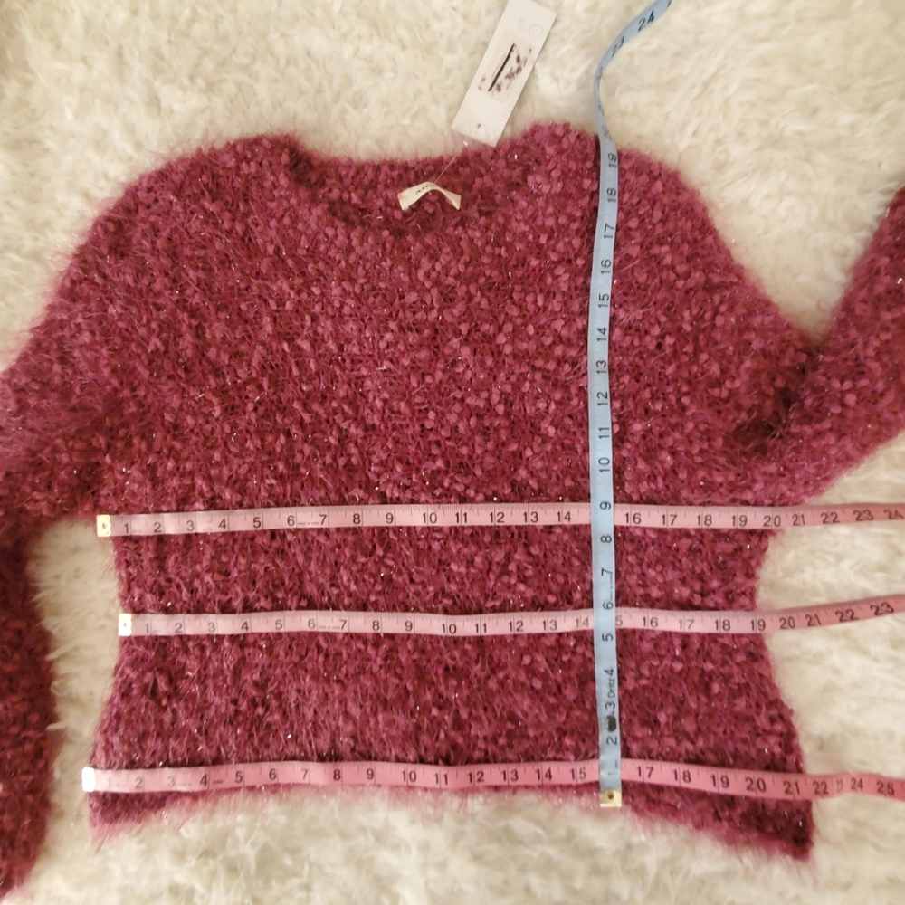 Adora Fuzzy Eyelash Sweater NWT - Picture 8 of 11